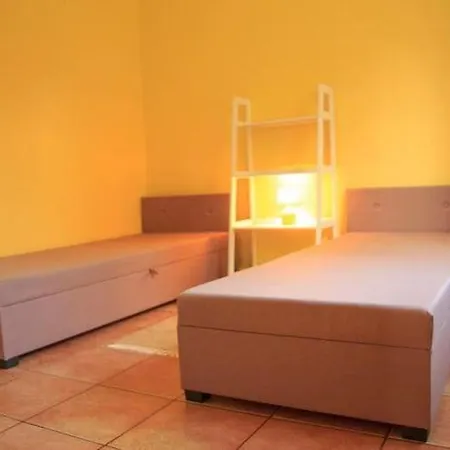 For 4 People, Appartamento *